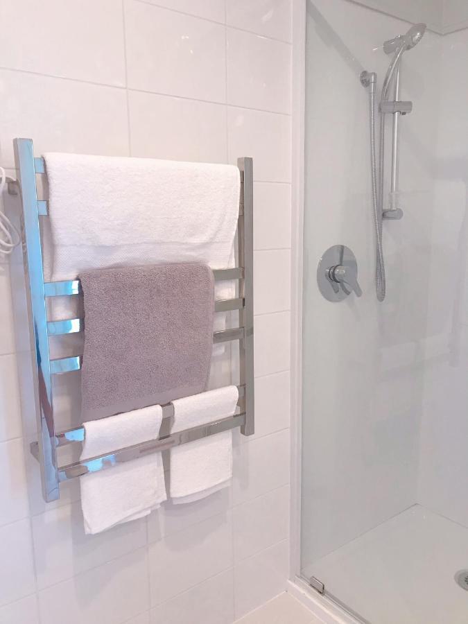 Bright Eden Park Two Bed Townhouse Private Parking Lägenhet Auckland Exteriör bild