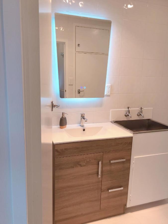Bright Eden Park Two Bed Townhouse Private Parking Lägenhet Auckland Exteriör bild
