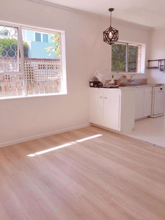 Bright Eden Park Two Bed Townhouse Private Parking Lägenhet Auckland Exteriör bild